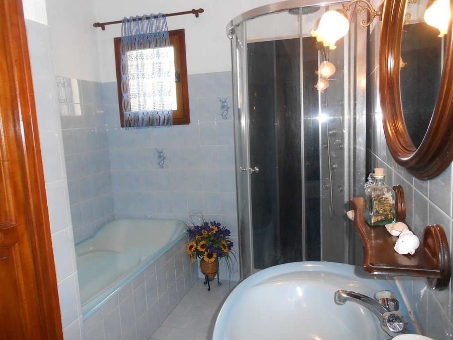 A vendre maison Saint Ambroix 30500; 212 000 € 