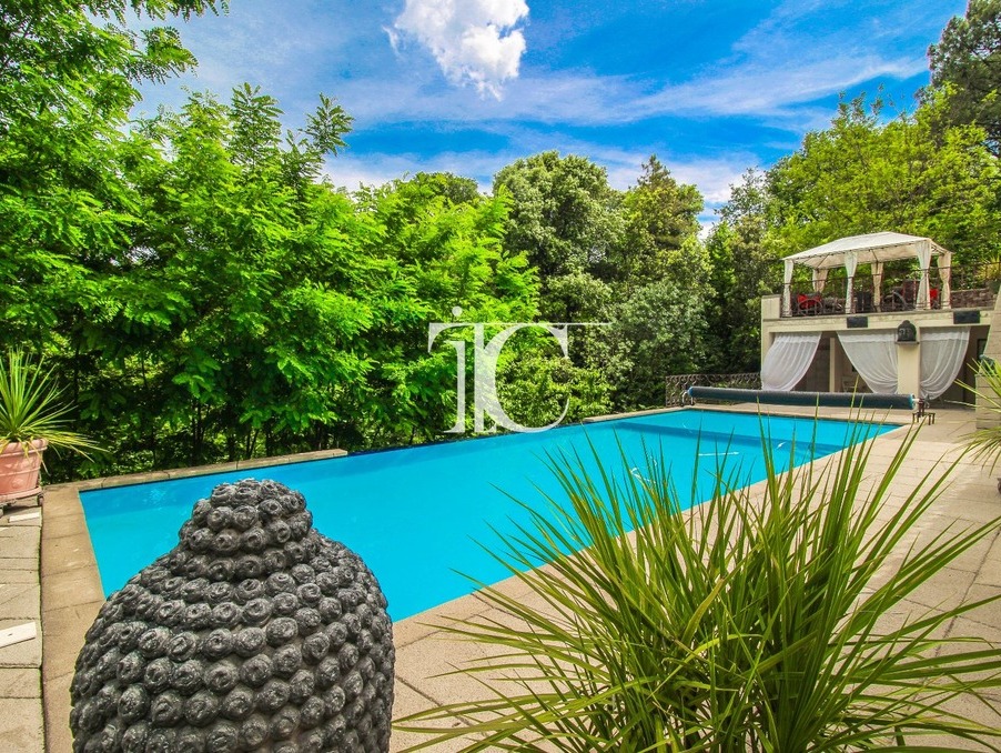 Vente maison 599 000 €  Les Vans