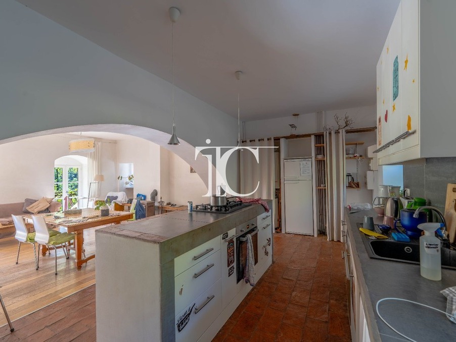 A vendre maison Banne 07460; 990 000 € 