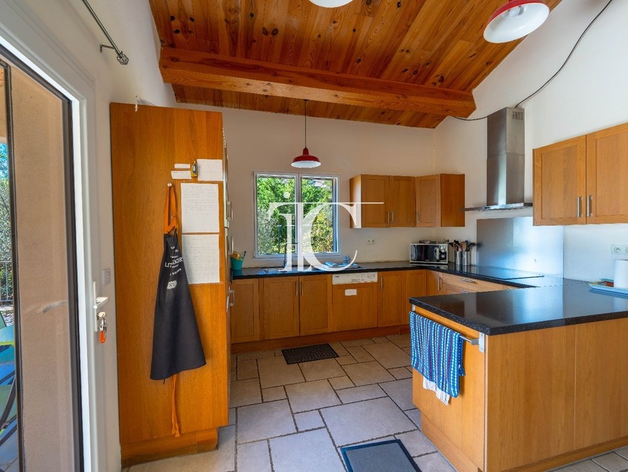 Maison 520 000 €  sur Les Vans (07140) - Réf. 301375483-25091055