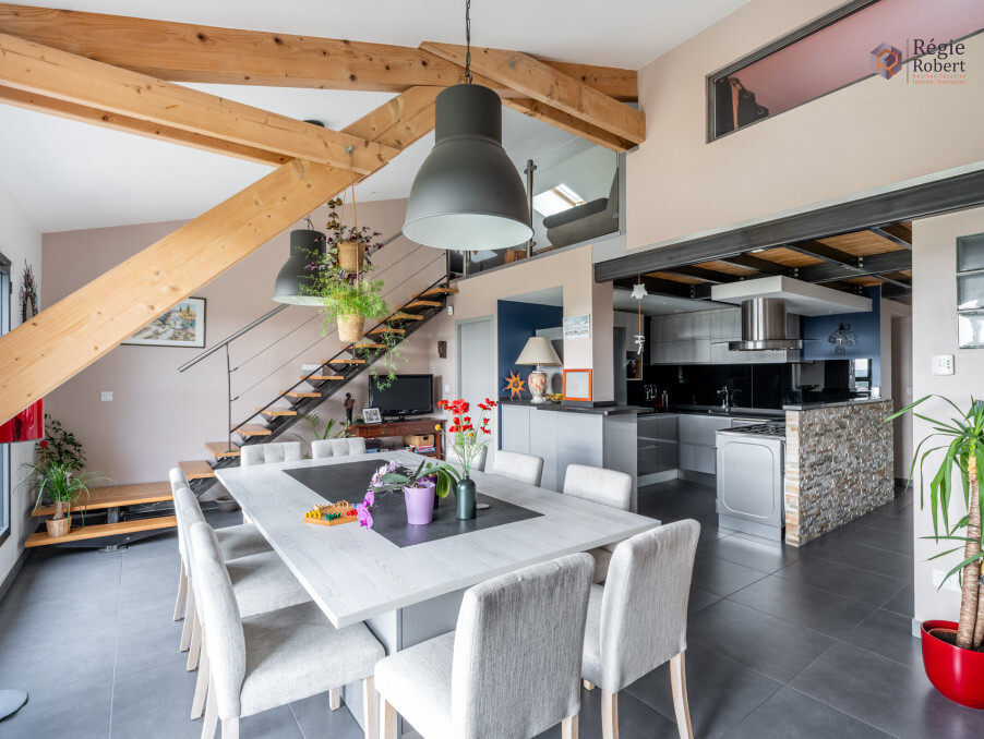 Appartement sur Anse ; 1 050 €  ; A louer Réf. 321 G