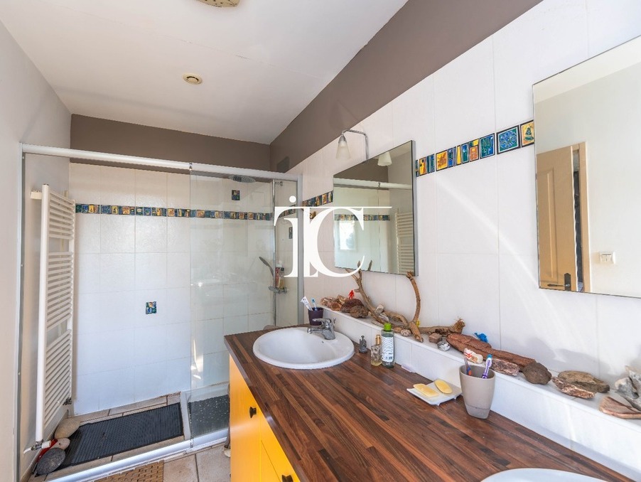 A vendre maison Les Vans 07140; 328 000 € 