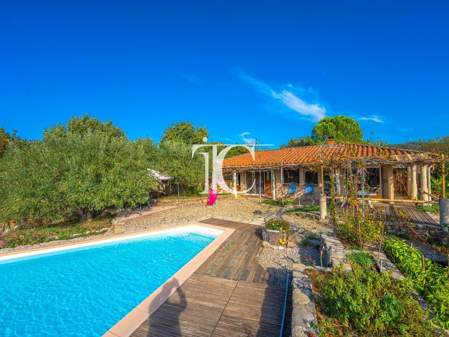 Maison 520 000 €  sur Banne (07460) - Réf. 301376317-25101066
