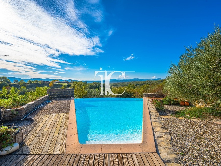 Vente maison 520 000 €  Banne