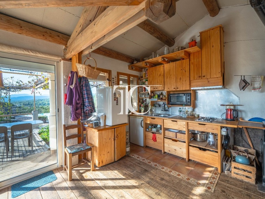 Vente maison 520 000 €  Banne