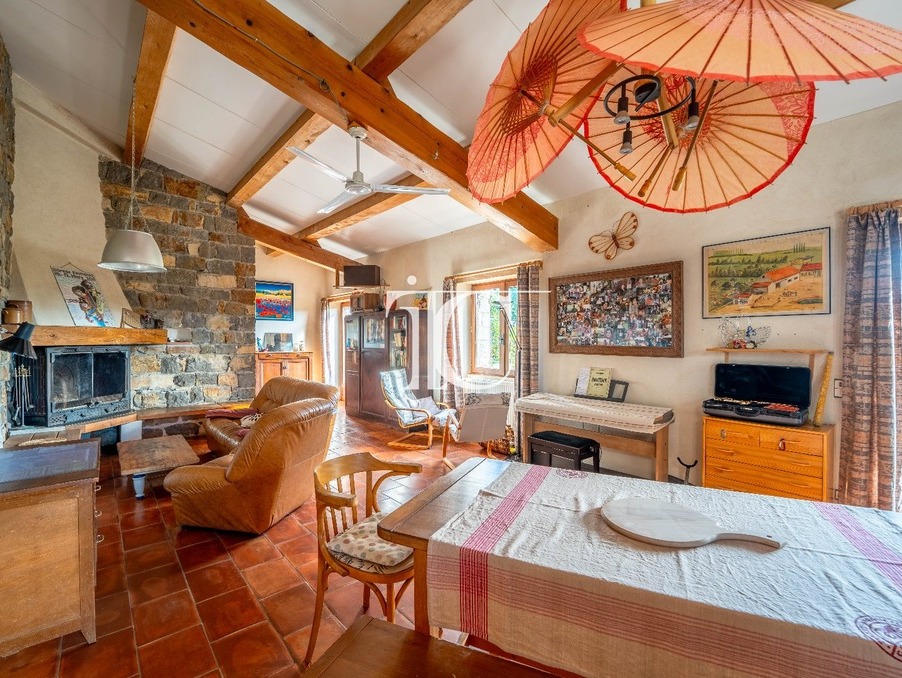 Vente maison 520 000 €  Banne