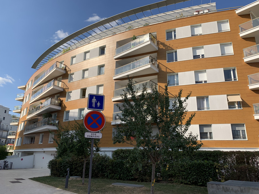 Location appartement Issy-les-Moulineaux 92130; 1 850 € 