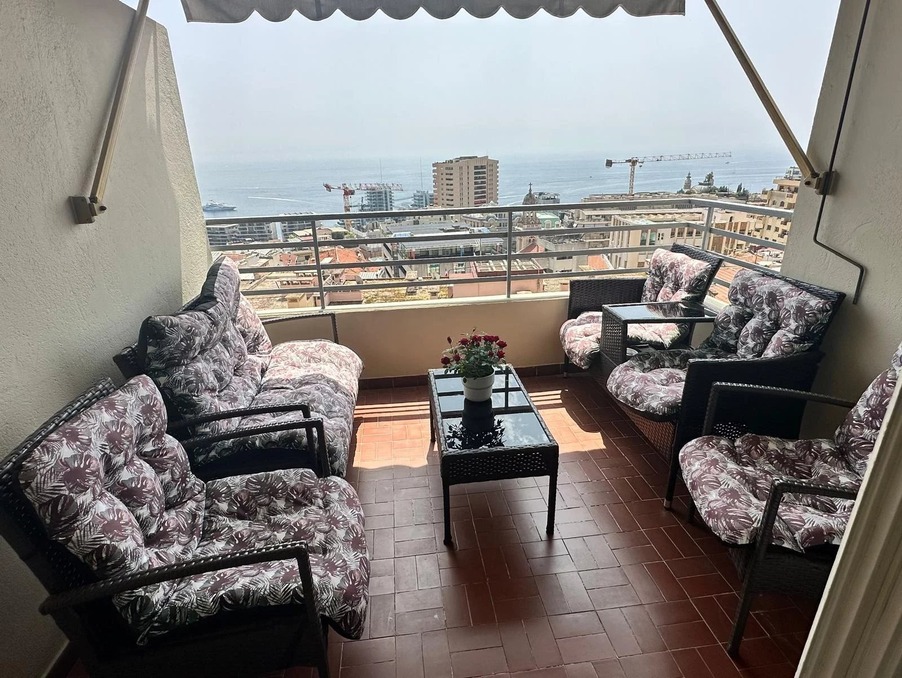 A louer appartement 2 300 €  Beausoleil