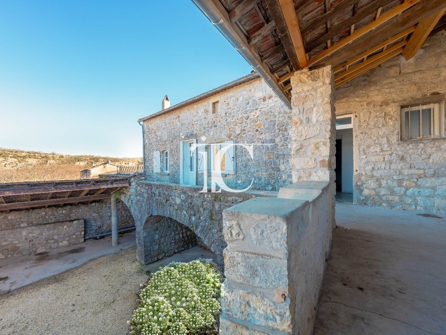 A vendre maison Berrias et Casteljau 07460; 278 000 € 