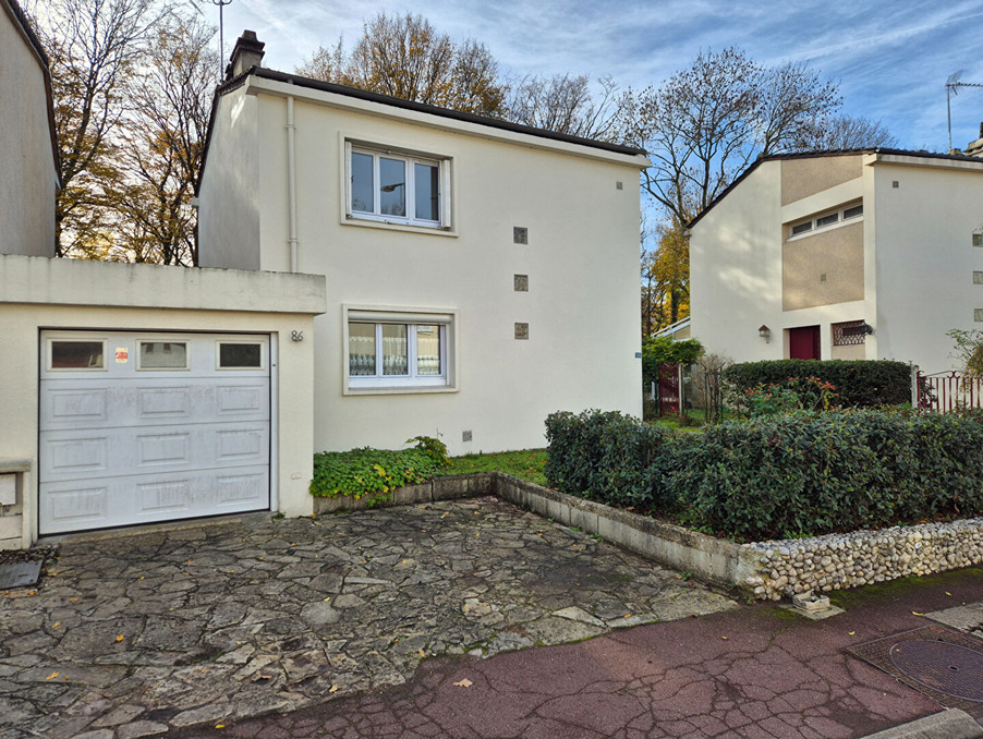 Maison sur La Queue en Brie ; 310 000 € ; Vente Réf. 79