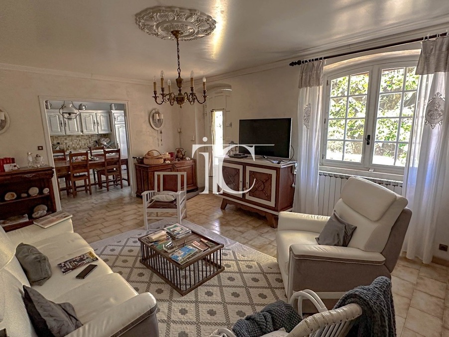 Vente maison 315 000 €  Meyrannes