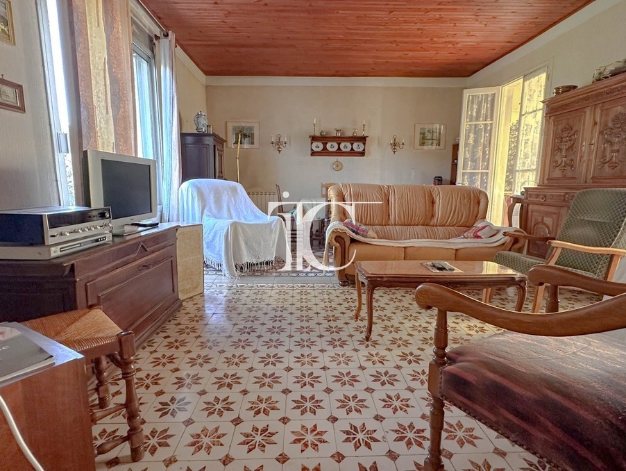Maison sur Les Mages ; 255 000 €  ; Achat Réf. 301376337-25111083