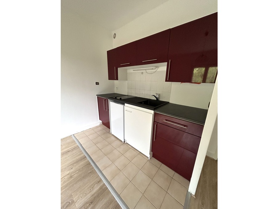 Appartement 484 &euro;  Réf. 604-DESJARDINS_604 Vernon