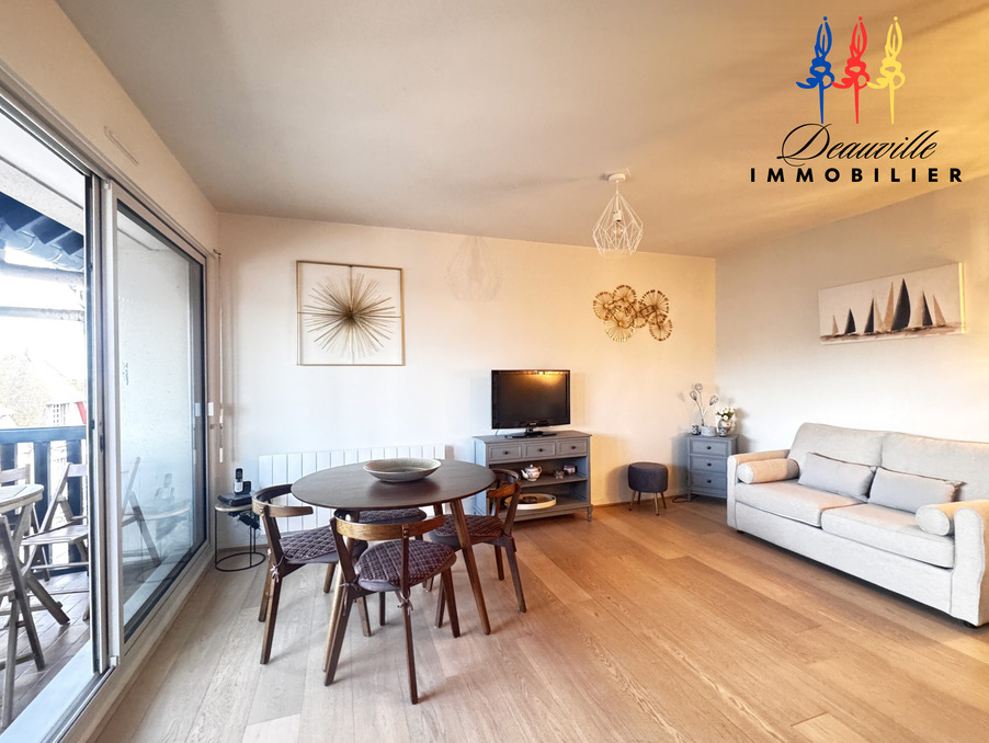 Vente appartement 325 500 € Deauville