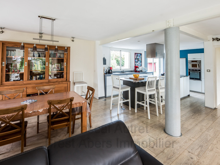 Maison 376 200 €  Réf. 98236 Plouguin