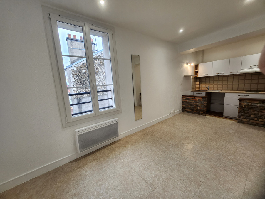 Appartement 878 &euro;  Réf. RTLST360002015 Charenton-le-Pont