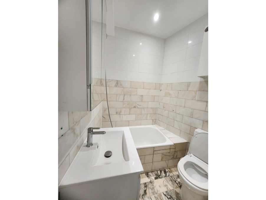 Appartement 878 &euro;  Réf. RTLST360002015 Charenton-le-Pont