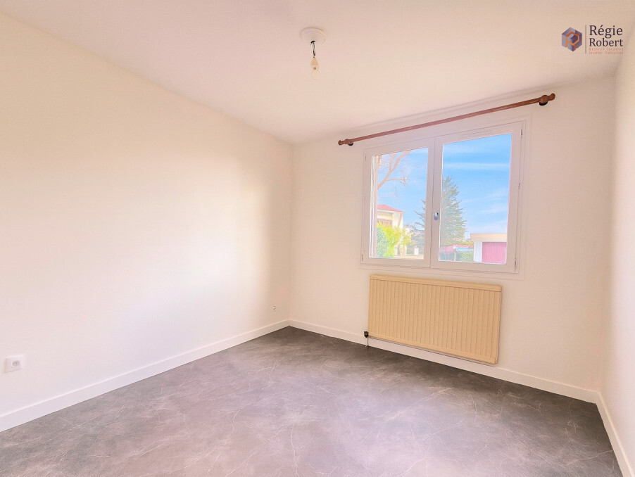 Appartement 980 €  Réf. 472 T Trevoux