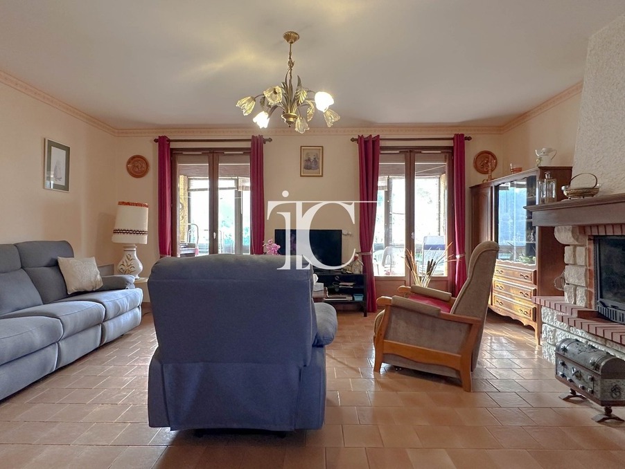 Vente maison 233 000 &euro;  Meyrannes