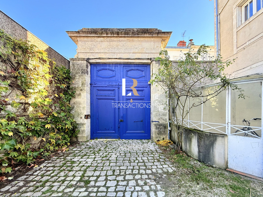 Maison 1 600 000 &euro;  Réf. A10513 La Rochelle