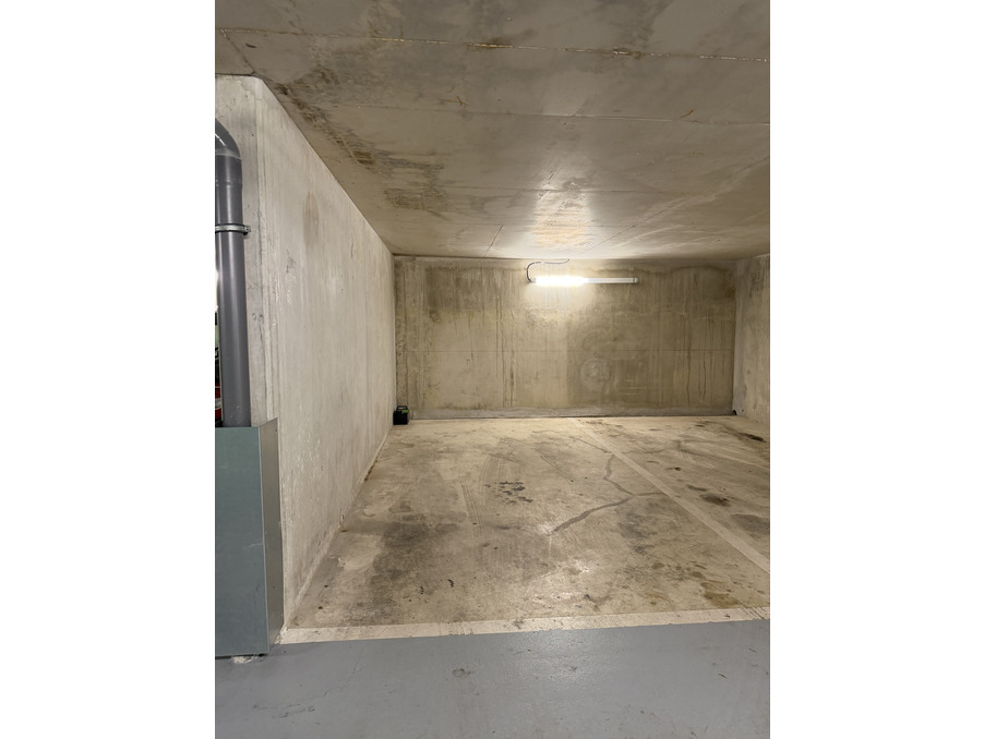 Parking sur Noisy-le-Sec ; 75 &euro;  ; Location Réf. TRLPA360002069