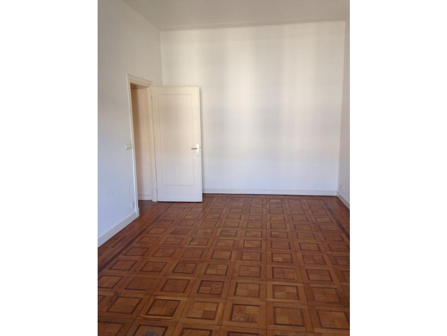 A louer appartement 5 000 &euro;  Monaco