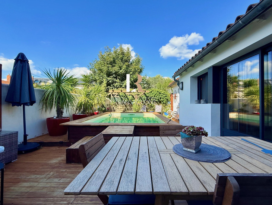 Maison 1 080 000 &euro;  sur La Rochelle (17000) - Réf. A10506