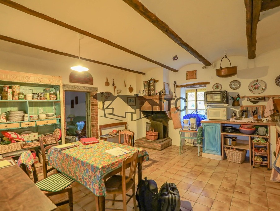 Maison sur Les Vans ; 462 000 €  ; A vendre Réf. 301374029-2010216