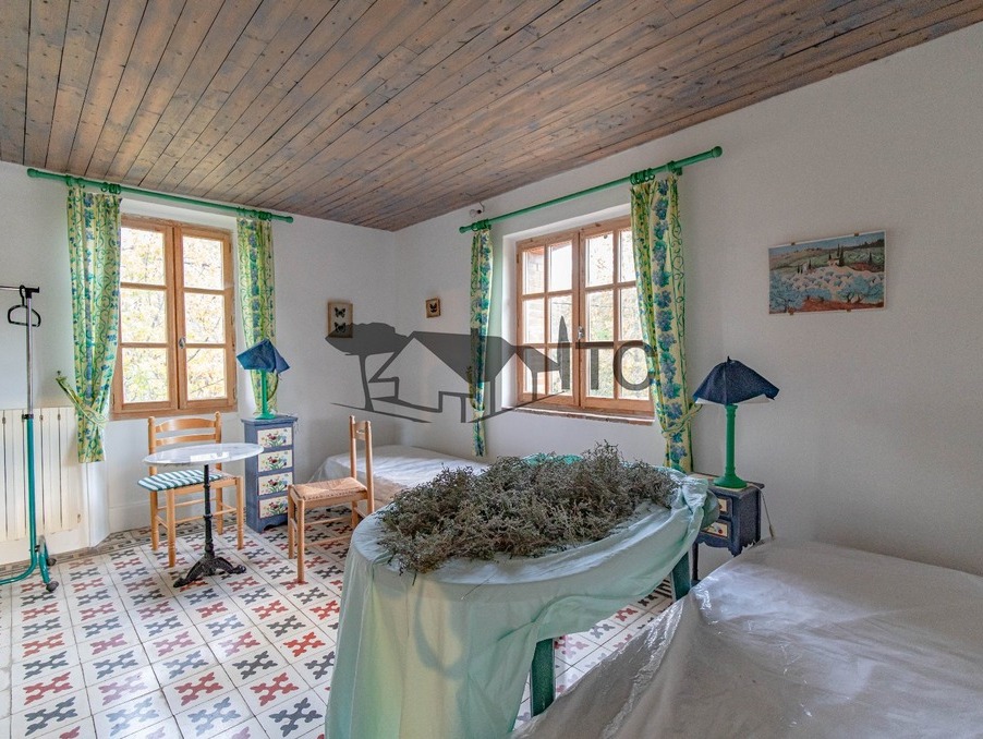 A vendre maison Les Vans 07140; 462 000 € 