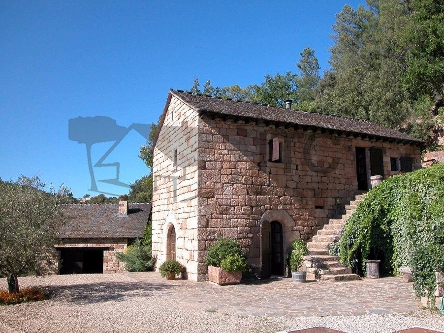 Maison sur Les Vans ; 350 000 €  ; A vendre Réf. 301373860-