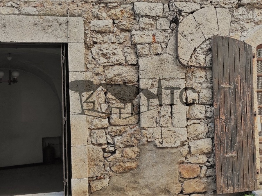 Maison sur Banne ; 59 000 €  ; A vendre Réf. 301374078-2012241