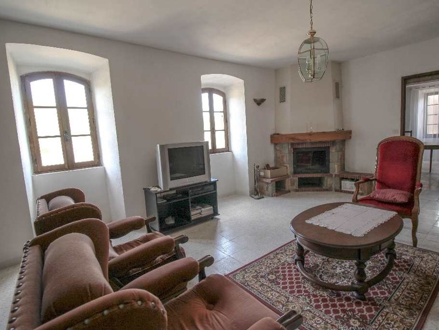 Maison sur Les Vans ; 520 000 €  ; A vendre Réf. 30137863-160266