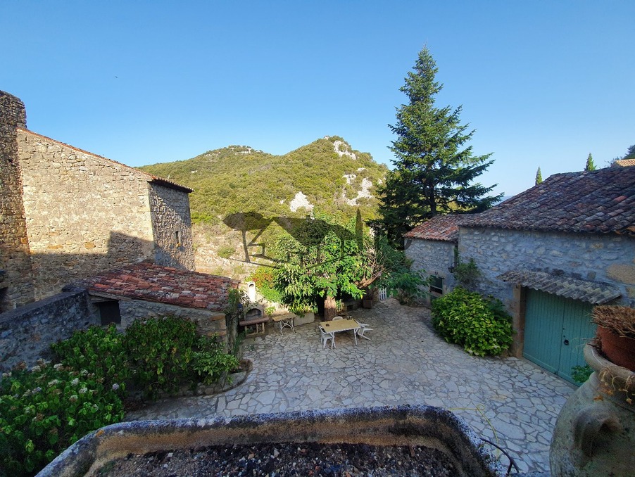 Maison sur Banne ; 379 000 €  ; Achat Réf. 301374117-210103