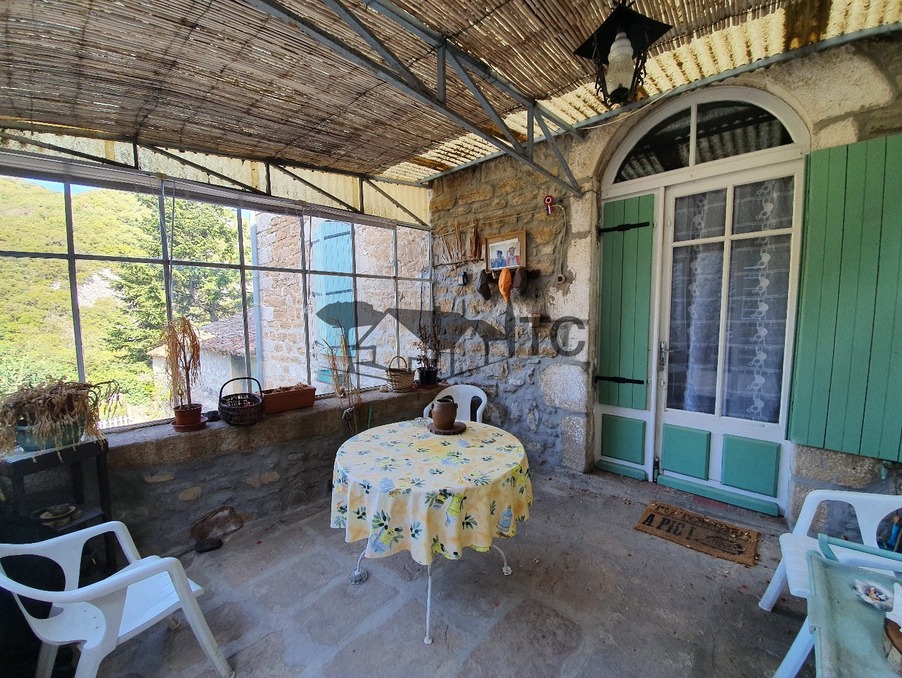 Vente maison 379 000 €  Banne