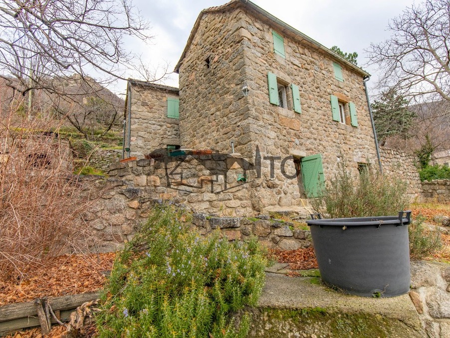 Maison 265 000 €  sur Les Vans (07140) - Réf. 301373590-210232