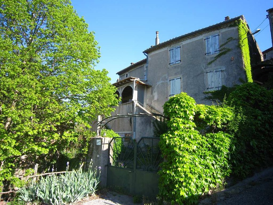 Vente maison 1 €  Banne