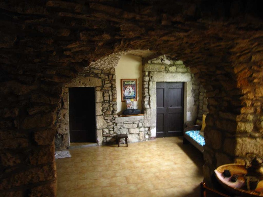 Maison 82 000 €  sur Secteur les Vans (07140) - Réf. 30137643-15/06270