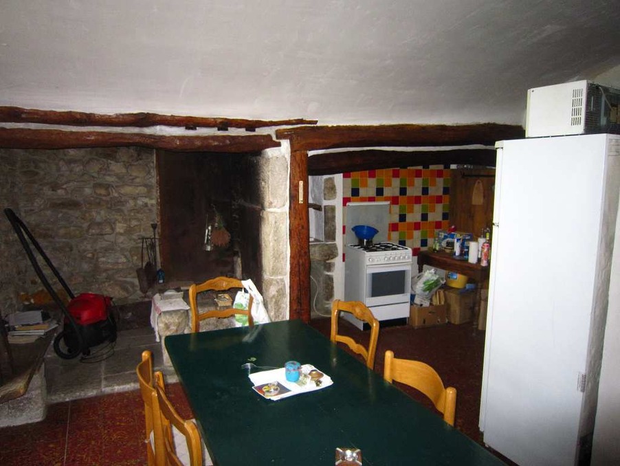 Maison sur Secteur les Vans ; 82 000 €  ; A vendre Réf. 30137643-15/06270