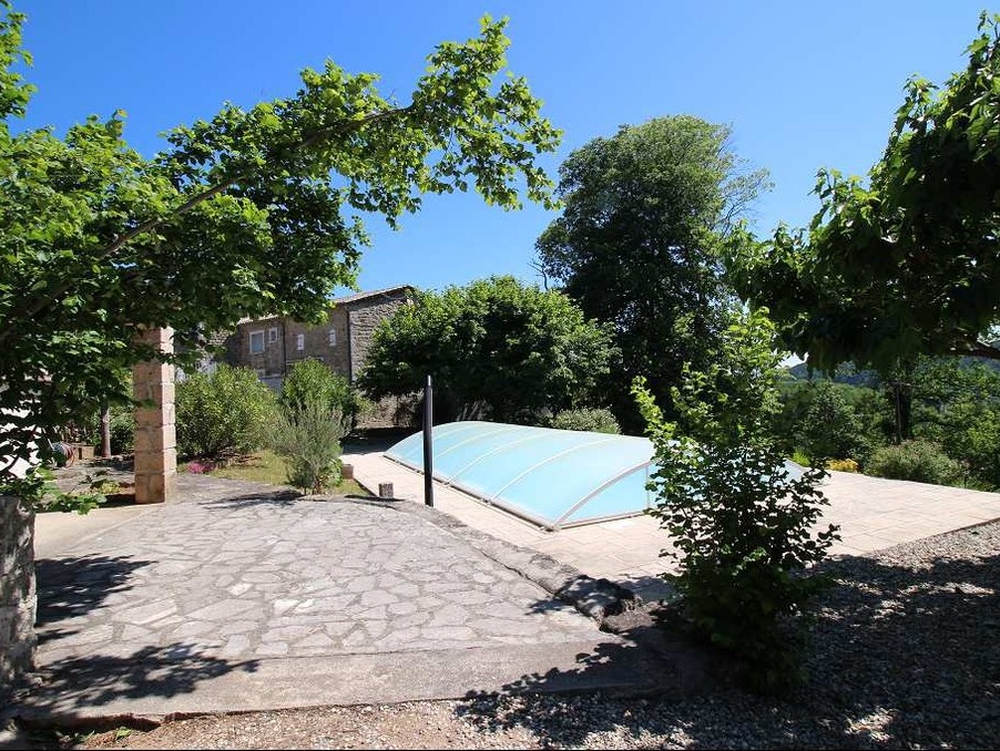 Maison sur Joyeuse ; 1 €  ; Achat Réf. 30137664-15/06281