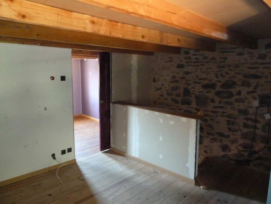 A vendre maison Saint Ambroix 30500; 39 000 € 