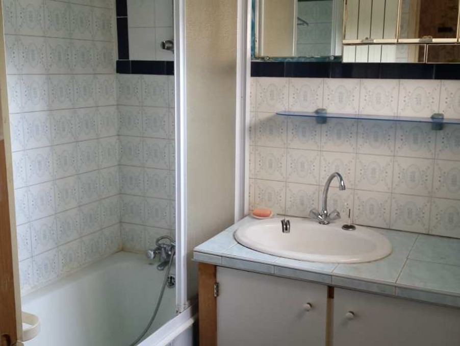 A vendre maison Saint Ambroix 30500; 89 000 € 