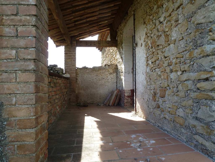 A vendre maison Saint  Ambroix 30500; 130 000 € 