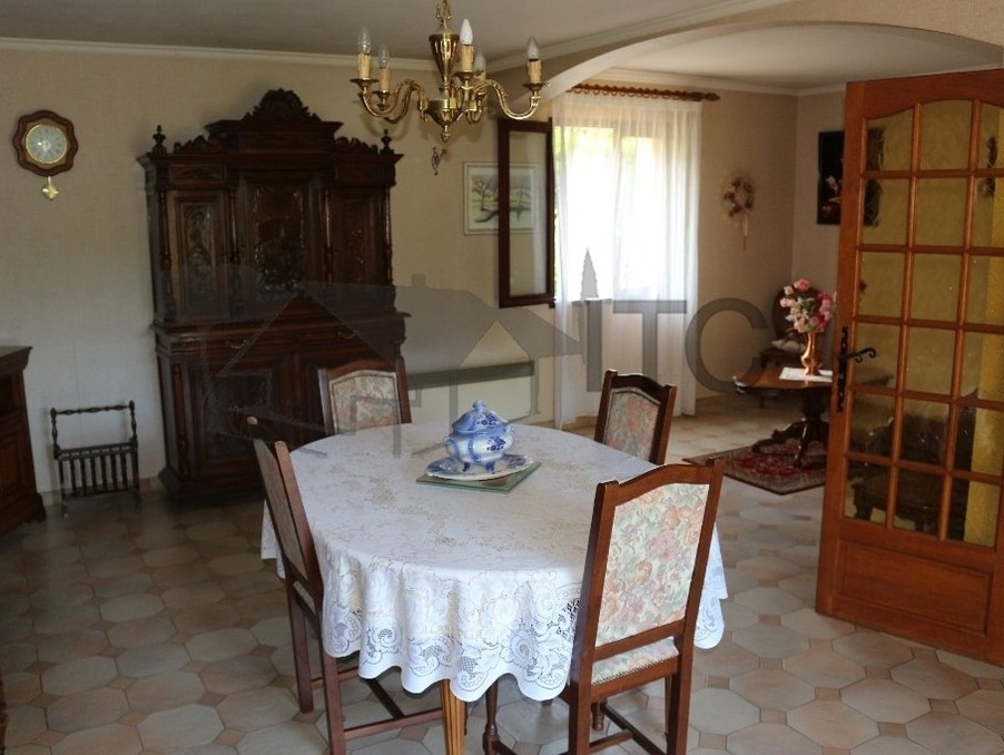 A vendre maison Saint Ambroix 30500; 175 000 € 