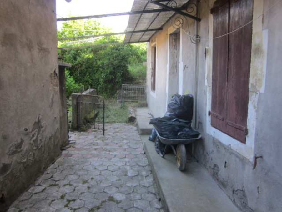 A vendre maison Saint Ambroix 30500; 40 000 € 