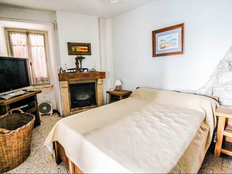 A vendre maison Banne 07460; 1 € 