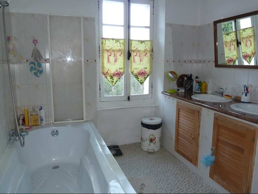 Maison sur Bordezac ; 150 000 €  ; Vente Réf. 301371082-1603113
