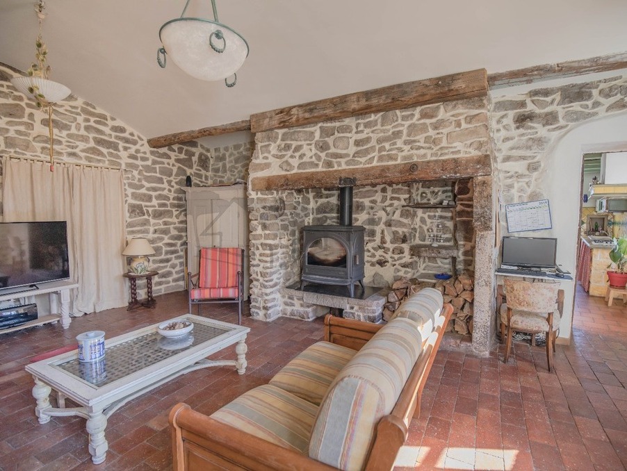 Vente maison 310 000 €  Banne