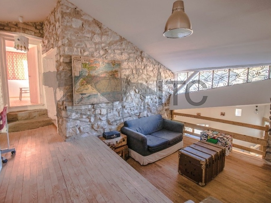 Vente propriété 418 000 €  Courry