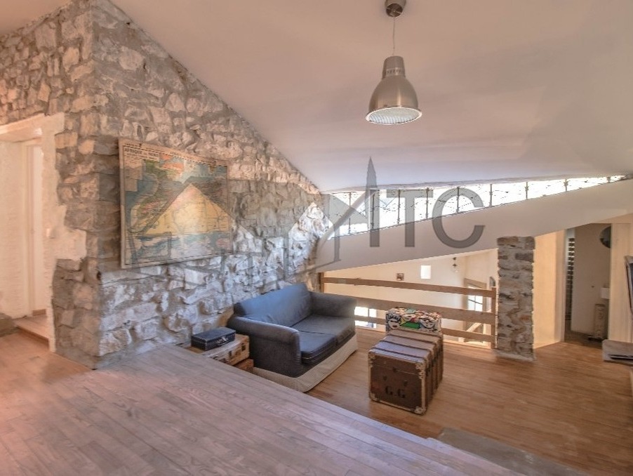 Propriété 418 000 €  sur Courry (30500) - Réf. 301373006-190383