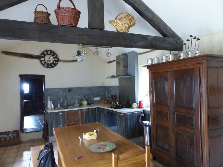 Maison sur Les Vans ; 182 000 €  ; A vendre Réf. 301372994-190382